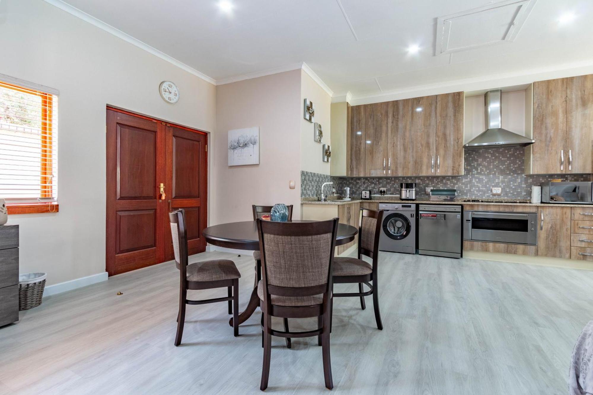 Rsa Lodge Benoni Eksteriør bilde